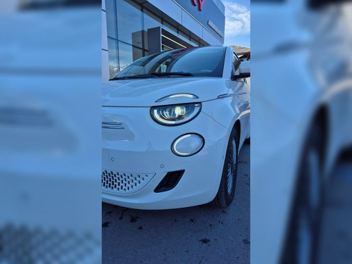 Fiat 500 500e 4x2 Aut