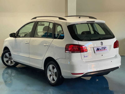 Imagem 3 de 12 de Volkswagen Spacefox Tl Mbv 2019