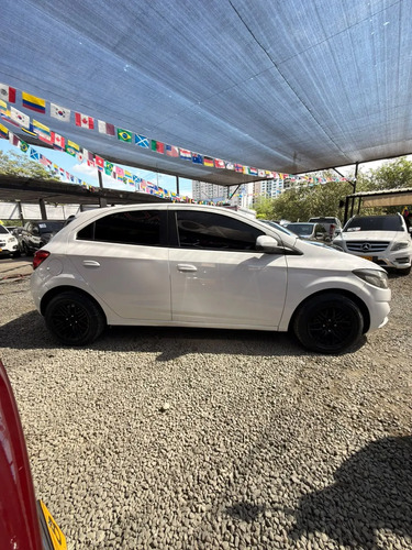 Chevrolet Onix 1.4 Ltz 5 p