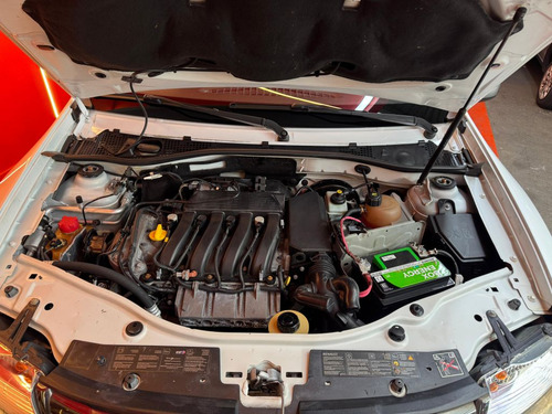 Renault Duster TECHROAD 2.0 Hi-Flex 16V Aut.
