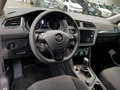 Imagen 15 de 25 de Volkswagen Tiguan Allspace 350 Tsi Comfortline Inmediata