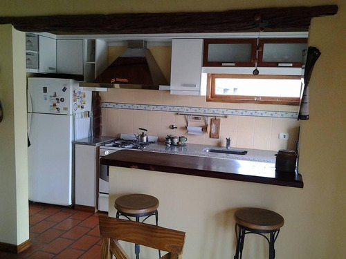 Imagen 10 de 11 de Casa En Venta En Tandil