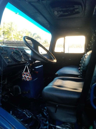 Imagem 4 de 5 de Mercedes Benz 1313