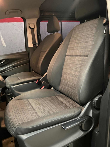 Mercedez Vito Furgon Mixto Cdi 2018 Unico Dueño Permuto