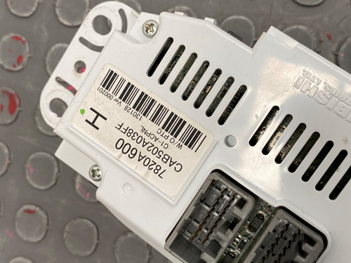 Control A/c Mitsubishi Asx Cvt 2.0 2013/2015 (Usado)