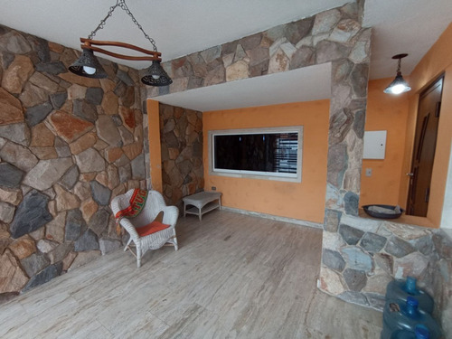 Imagen 14 de 14 de En Venta Townhouse En Urb. El Bosque, Res. Trapiche - Valencia