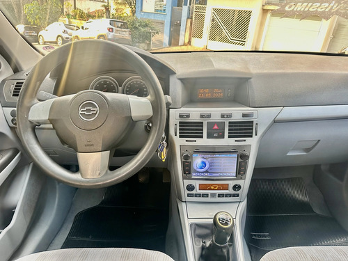 Chevrolet Vectra 2.0 Elegance Flex Power 4p