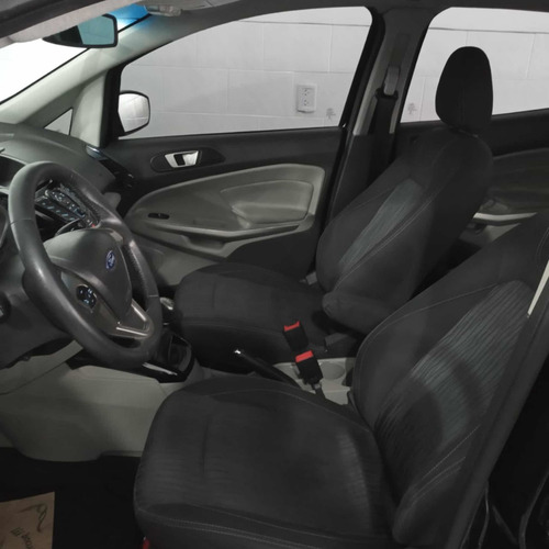 Imagen 14 de 16 de Ford Ecosport 2017 1.6 Titanium 110cv 4x2