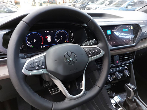 Imagen 13 de 15 de Volkswagen Taos Highline Hero 250tsi