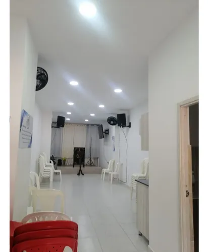 Edificio De 8 Apartaestudio Y Local En Venta En Itagui Villa Paula