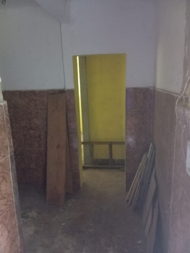 Terreno Com Duas Casas E Duas Lojas