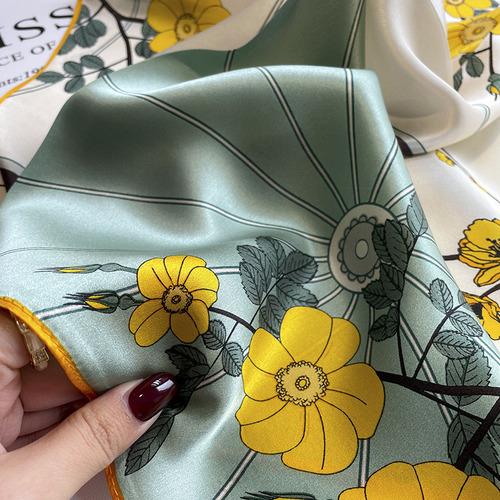 P Lenço De Seda Feminino Estampado Leve
