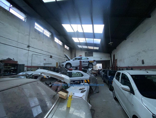 Imagen 4 de 12 de Venta Local Industrial Galpon Deposito La Comercial Garaje Cw180963