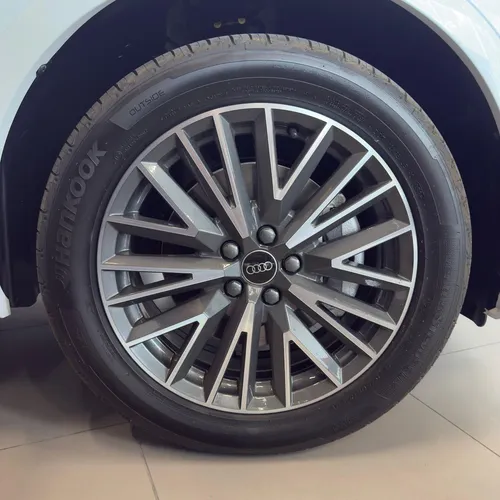 Audi Q3 SLINE 2.0 T (180 hp)