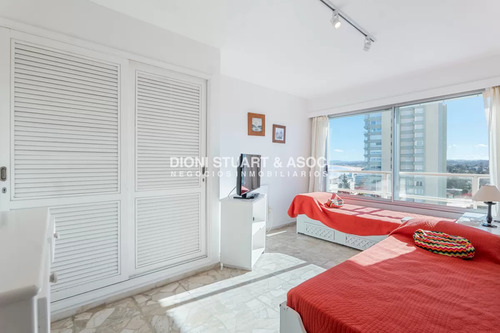 Apartamento De 3 Dormitorios Frente Al Mar En Alquiler Complejo Lincoln Center Torre Washington