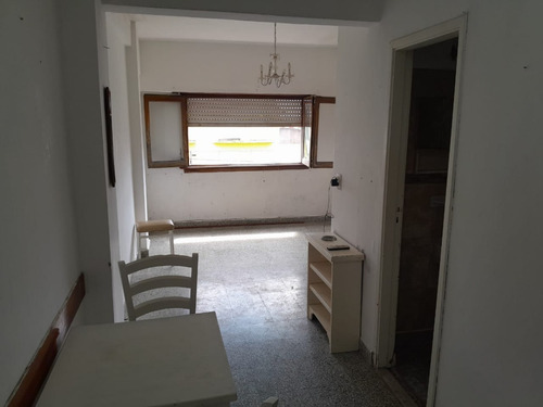 Departamento Monoambiente En Mar Del Tuyú - 1 Cuadra Del Mar