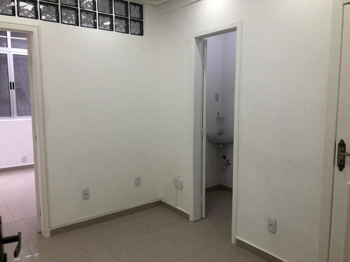 Imagem 8 de 18 de Sala Comercial Na Marechal Deodoro, 42 M² Por R$ 1.000/mês - Centro - Curitiba/pr - Cj0004