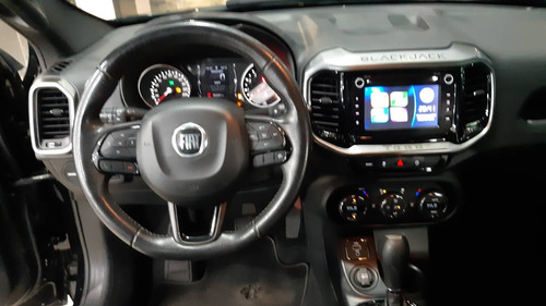 Imagem 13 de 13 de Fiat Toro 2.4 16v Multiair Flex Blackjack At9