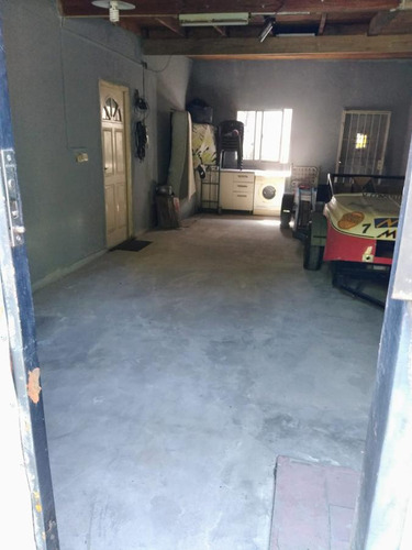 Galpón En Venta Morón