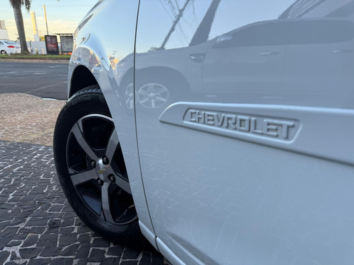 Chevrolet Onix 1.4 MPFI LTZ 8V FLEX 4P AUTOMÁTICO