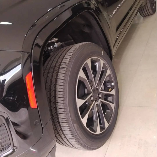 Imagen 8 de 9 de Jeep Grand Cherokee L Overland 4x4 2023