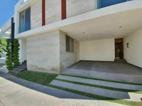 Casa En Venta Lomas Del Pedregal