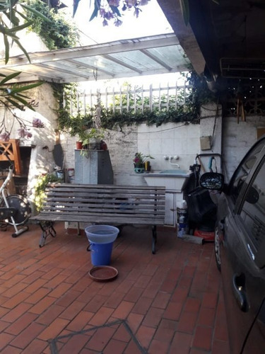 Imagen 11 de 11 de Permuta - Casa Tipo Ph De 4 Ambientes En Venta - Castelar Norte