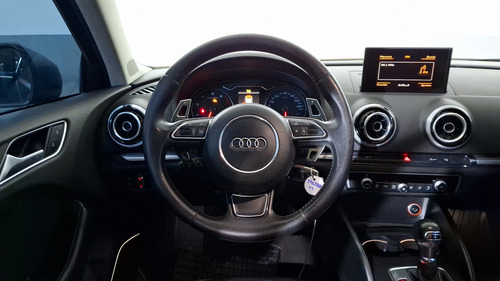 Audi A3 1.8 TFSI ATTRACTION PLUS S TRONIC