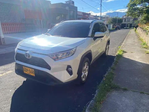 Toyota RAV4 2.0 Xle 4X2 Cvt