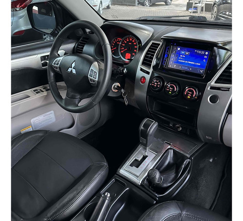 Mitsubishi Pajero Dakar 3.5 HPE 7 LUGARES 4X4 V6 24V FLEX 4P AUTOMÁTICO