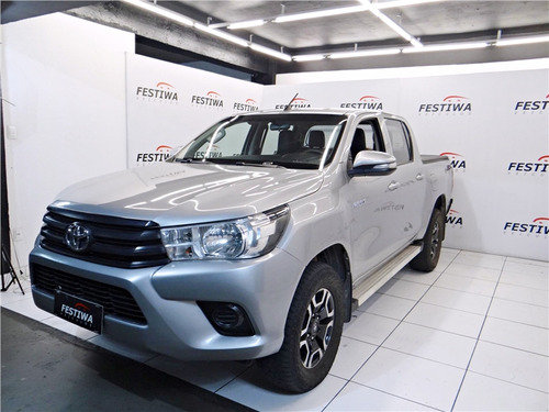 Toyota Hilux 2.8 4X4 CD 16V LOW M4FD DIESEL 4P MANUAL