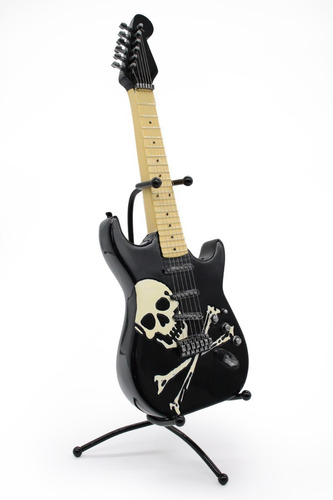 Alcancia Con Diseño De Guitarra Negra (calavera)