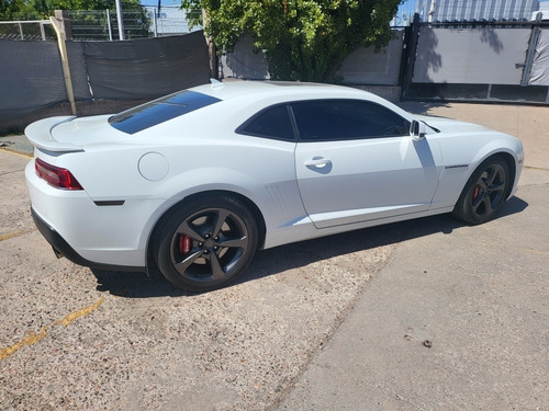 Imagen 2 de 6 de Chevrolet Camaro 2014 6.2 Coupe Ss V8