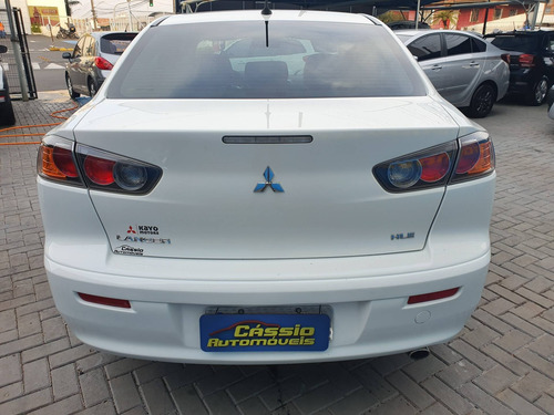 Imagem 4 de 15 de Mitsubishi Lancer 2.0 Hle 16v Gasolina 4p Automático