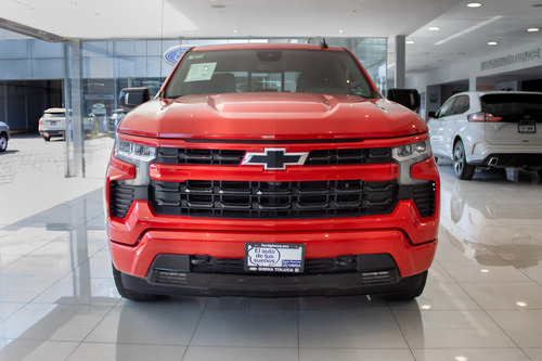 Chevrolet Cheyenne 5.3 Doble Cab Rst 4X4 At