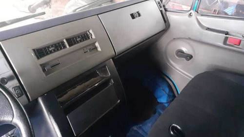 Mercedes Bens Mb710