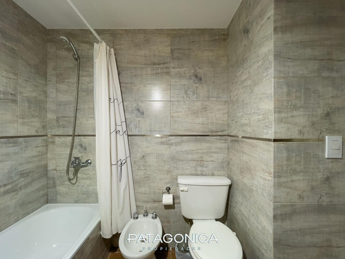 Venta Depto Monoambiente 35 M² Deck Privado, Amoblado Y Equipado, Centro