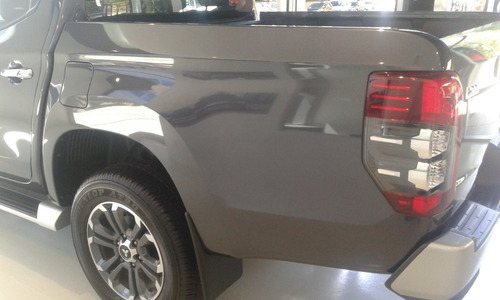 Imagen 3 de 15 de Mitsubishi L200 Full At 4x4 - 2023 - Da
