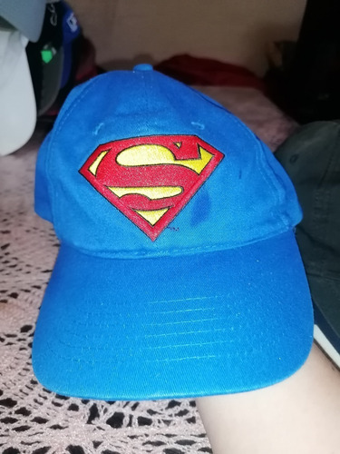 Gorra Dc Comics Superman Azul Con Rojo Unitalla