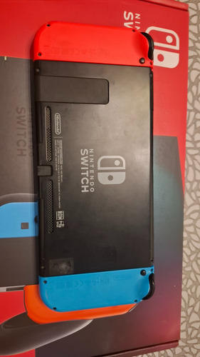 Consola Nintendo Switch 32 Gb Standard Edition (Usado)