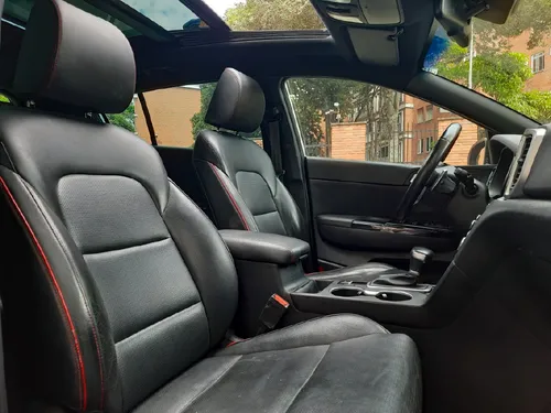 Kia Sportage Gt 2.0L Gt Line 4X2 At
