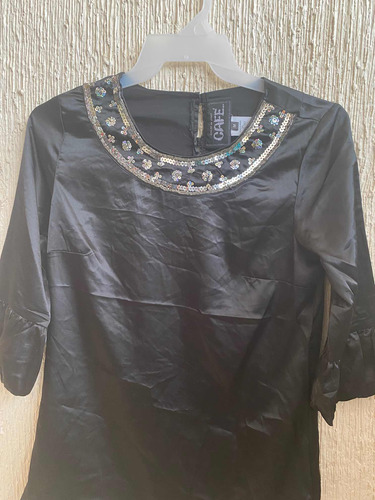 Lote De 100 Blusas Negras Con Aplicación