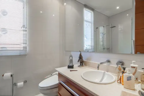 Apartamento En Arriendo/venta En Los Rosales. Cod A13723