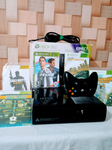Xbox 360 Slim 4gb Liberado + Jogos Envio Rápido!! Matte Black (Recondicionado)