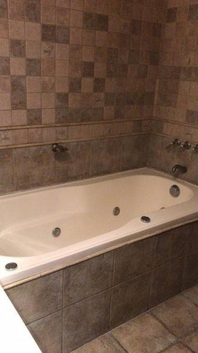 Imagen 9 de 17 de Casa En Venta - Ituzaingo Norte - 5 Ambientes- Permuta - Piscina