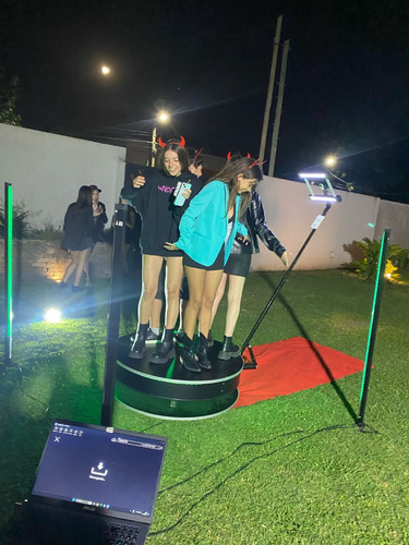 Alquiler Cabina De Fotos - Plataforma 360 - Selfie Vip
