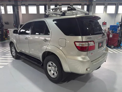 Toyota Fortuner 2.7l 4x4