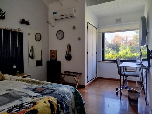 Casa En Alquiler De 3 Dormitorios En Impecable Estado Amoblada Y Equipada