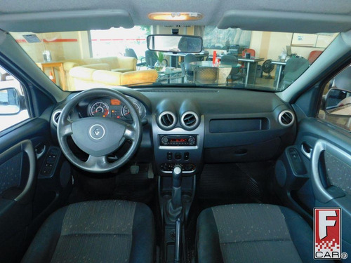 Renault Logan Expression Hi-flex 1.6 8v 4p