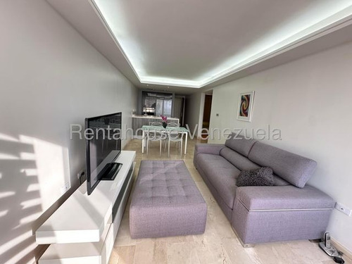 Estupendo Apartamento En Colinas De La Tahona 25-18150